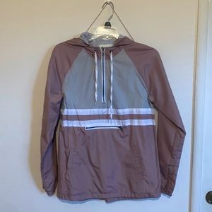 Neutral colored windbreaker XS, worn a few times. Great condition.